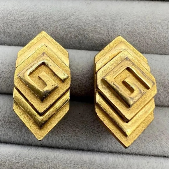 Givenchy Vintage G Logo Gold Clip-on Earrings - Picture 4 of 8